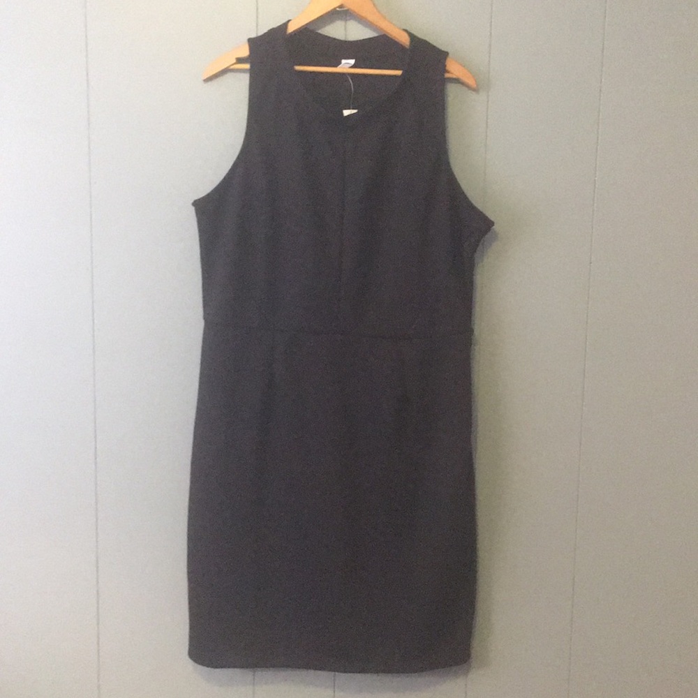 💖NWT HIGH NECK MIDI LENDTH LBD Little black dress